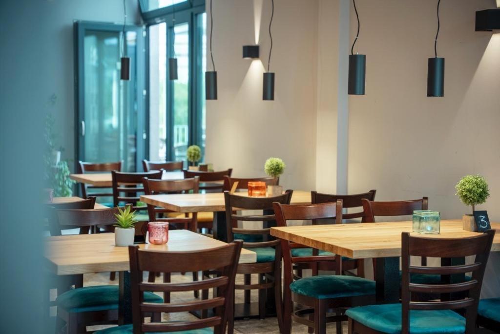 Hotel Central Vis A Vis ไมนซ์ ภายนอก รูปภาพ